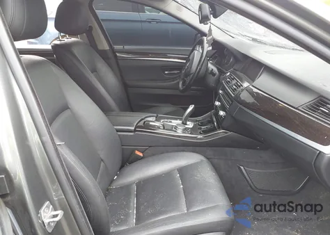 2015 BMW 528I xDrive z USA, uszkodzony, nr VIN WBA5A7C5XFD624597